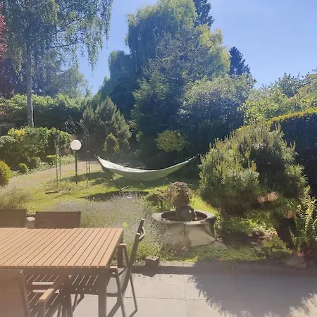 펜션 Maison Modernisee Au Caractere 70ies 에르스탈